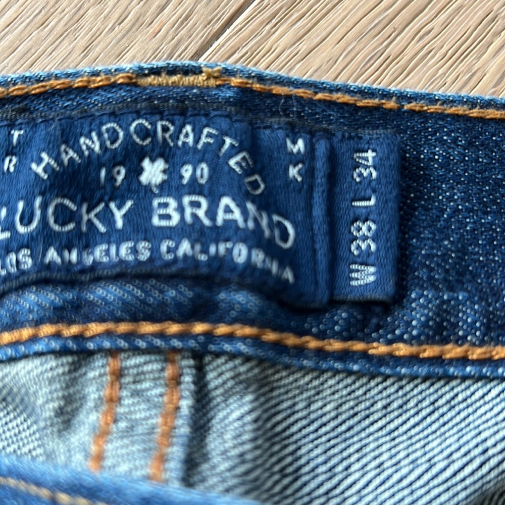 Lucky Jeans - Picture 4 of 8